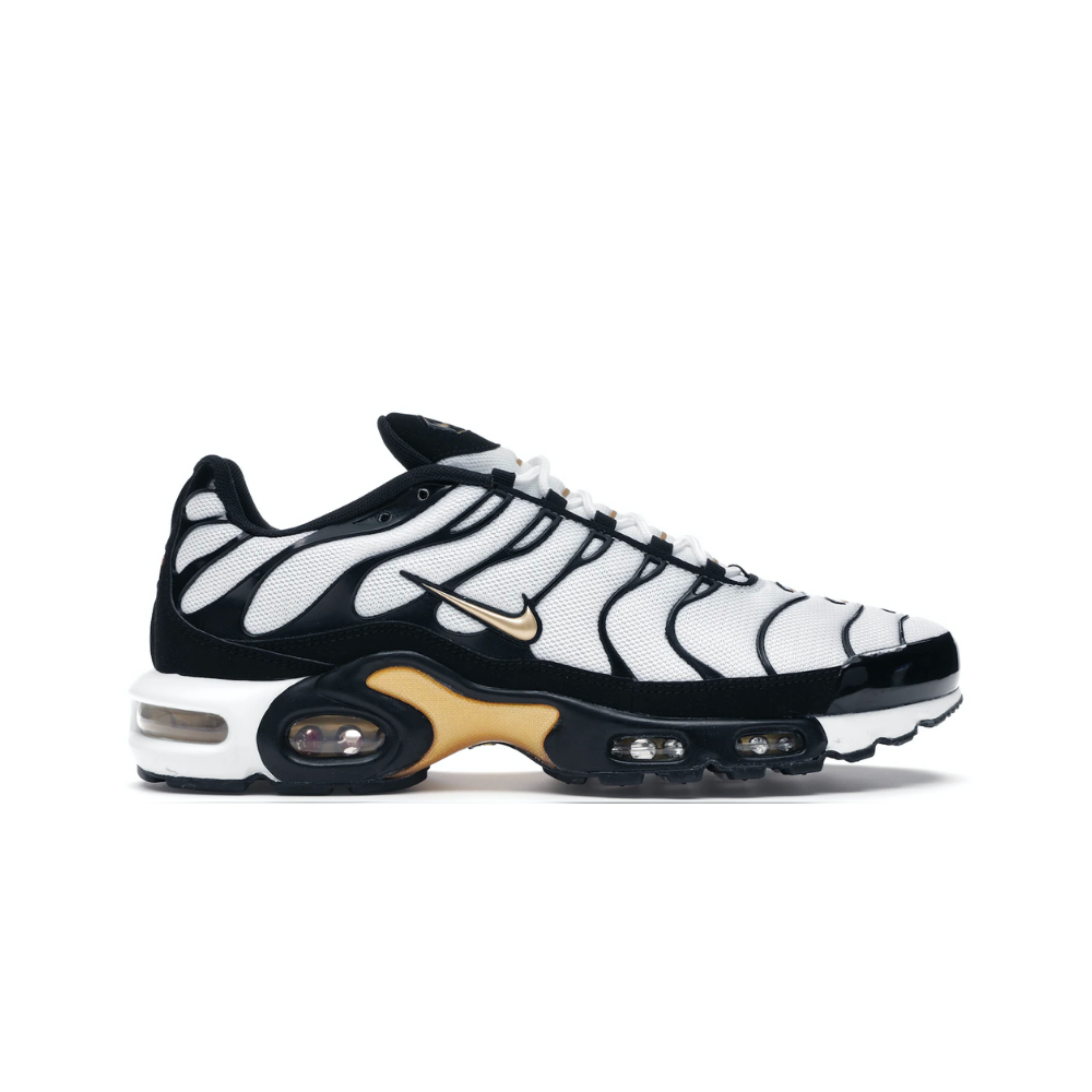 Nike air max 2025 27 black and gold