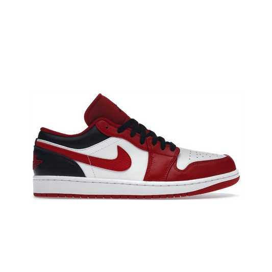 Jordan 1 Low Bulls