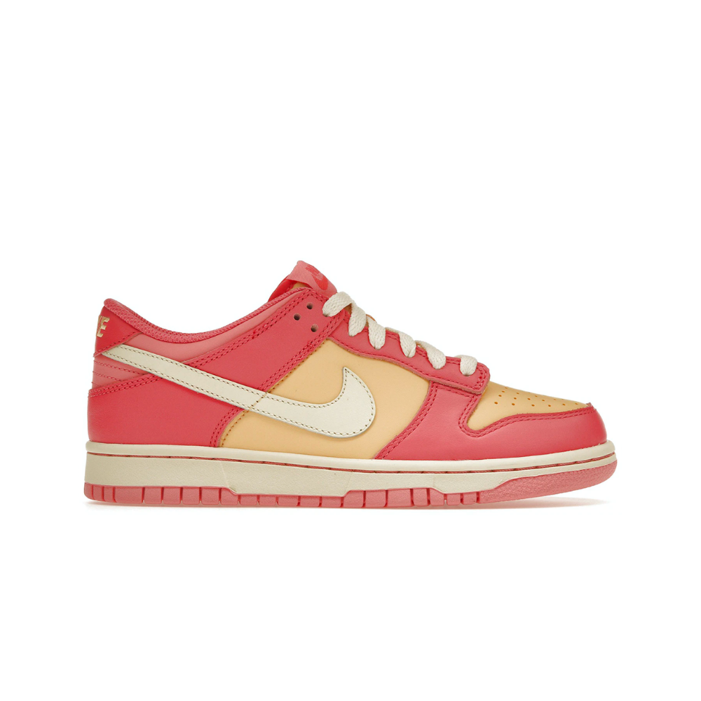 Nike Dunk Low Strawberry Peach Cream