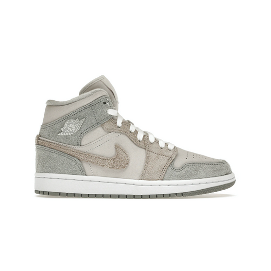 Jordan 1 Mid Particle Gray 