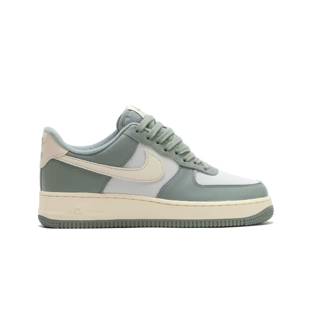 Nike Air Force 1 Low Mica Green