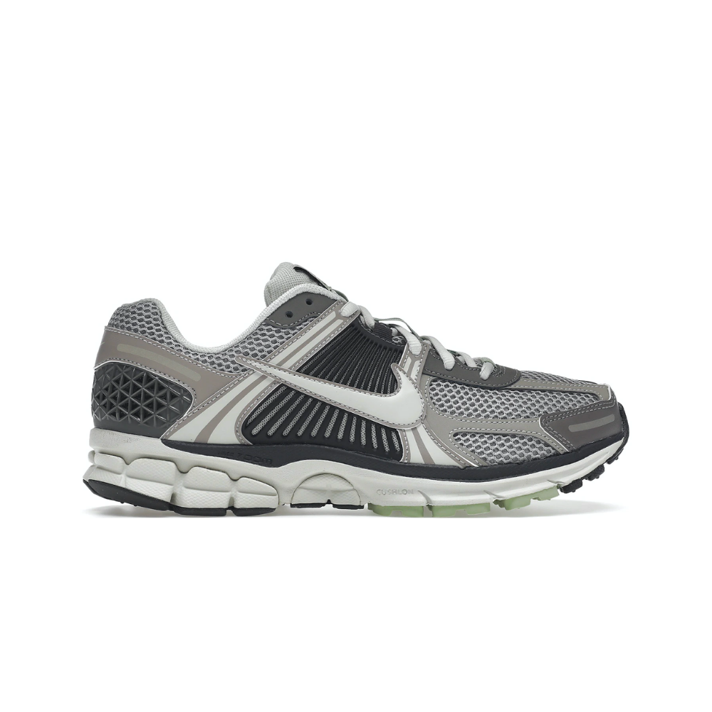 Nike Zoom Vomero 5 Cobblestone Flat