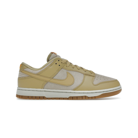 Nike Dunk Low Suede Gum